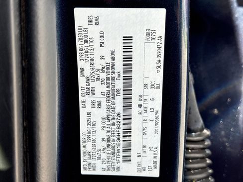 Used 2017 Ford F150 Lariat w/ Equipment Group 501A Mid AWD/4WD image 40