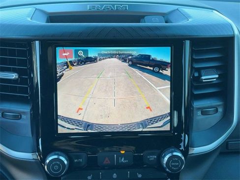 New 2026 RAM 1500 4x4 Crew Cab image 23