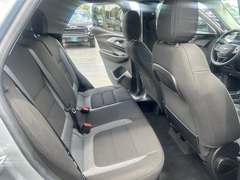 Certified 2024 Chevrolet TrailBlazer LS w/ LS Convenience Package FWD image 23
