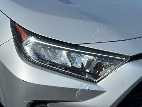 Used 2021 Toyota RAV4 XLE image 22