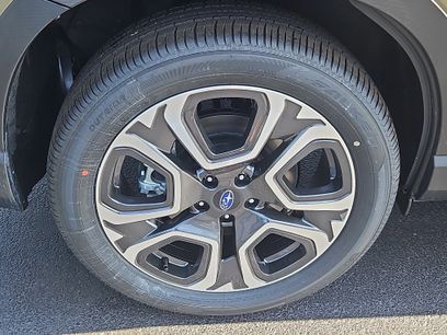 New 2025 Subaru Ascent Touring