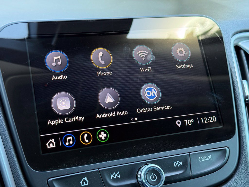 Used 2022 Chevrolet Malibu LS FWD image 3