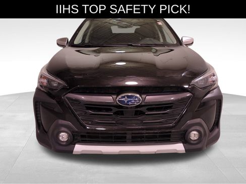 Used 2023 Subaru Outback Touring image 9