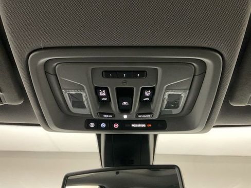 Certified 2019 Chevrolet Silverado 1500 LTZ w/ LTZ Premium Package image 22