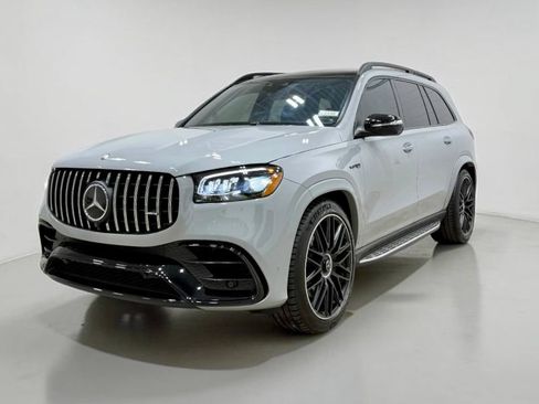 Used 2025 Mercedes-Benz GLS 63 AMG 4MATIC image 9