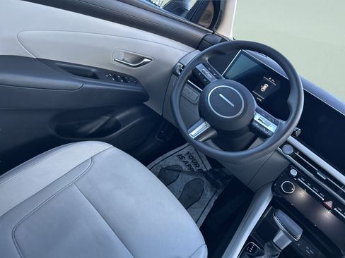 Used 2025 Hyundai Tucson SEL image 21