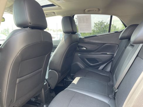 Used 2019 Buick Encore Sport Touring w/ LPO, Active Package AWD/4WD image 10