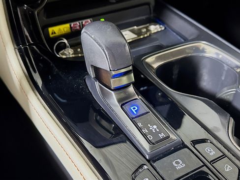 Used 2022 Lexus NX 350 AWD image 17