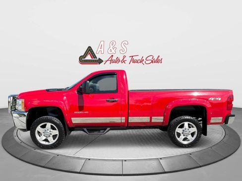 Used 2013 Chevrolet Silverado 2500 W/T w/ Snow Plow Prep Package AWD/4WD image 5