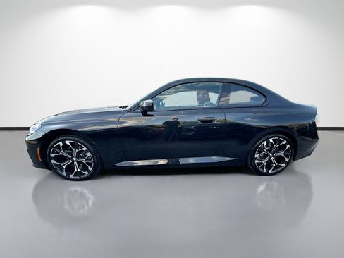 Used 2025 BMW 230i Coupe w/ Convenience Package image 6