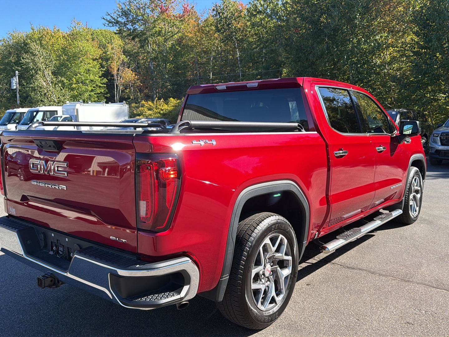 Certified 2024 GMC Sierra 1500 SLT AWD/4WD image 5