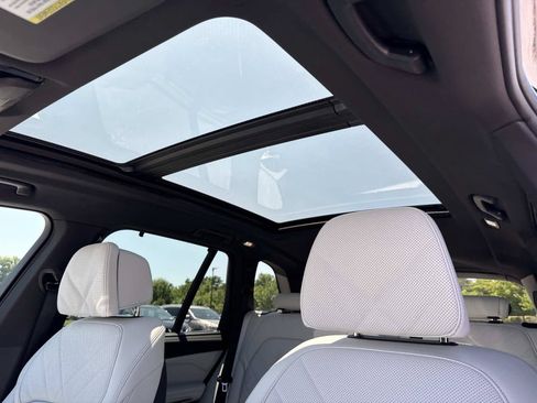 New 2026 BMW X5 M60i AWD/4WD image 4