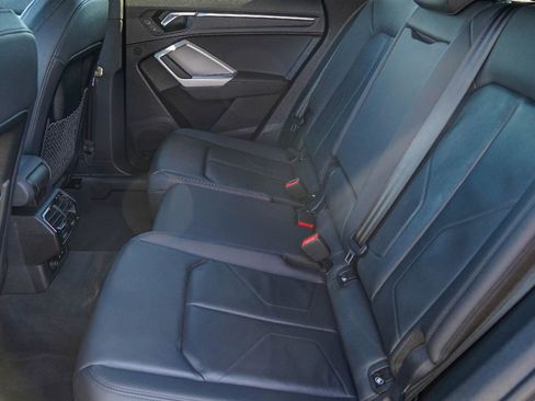 Certified 2025 Audi Q3 2.0T Premium Plus w/ Premium Plus Package image 29