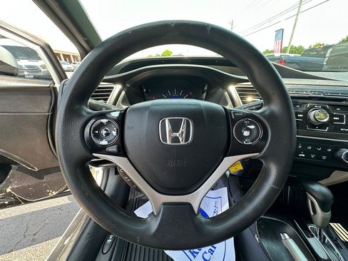Used 2013 Honda Civic LX image 12