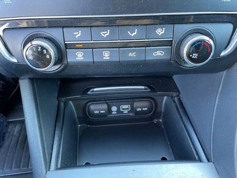 Used 2020 Kia Optima LX image 38