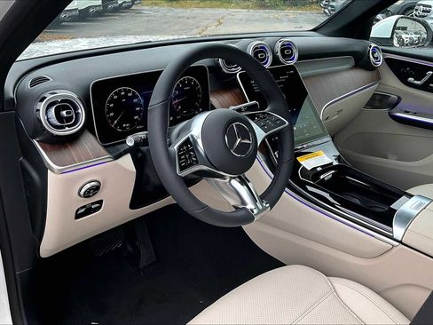 New 2026 Mercedes-Benz GLC 300 GLC 300 image 10