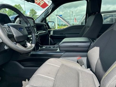 Used 2025 Ford F150 STX w/ Equipment Group 200A RWD image 34