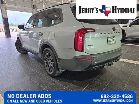 Used 2021 Kia Telluride EX w/ EX Premium Package AWD/4WD image 7