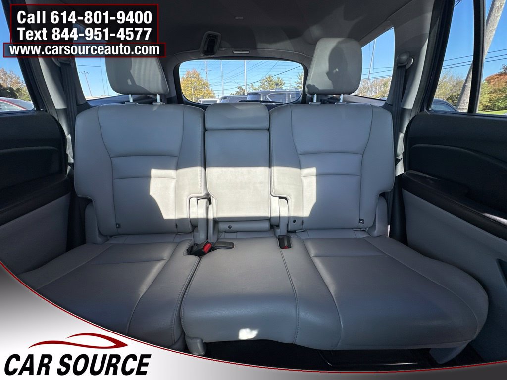 Used 2017 Honda Pilot Touring image 16