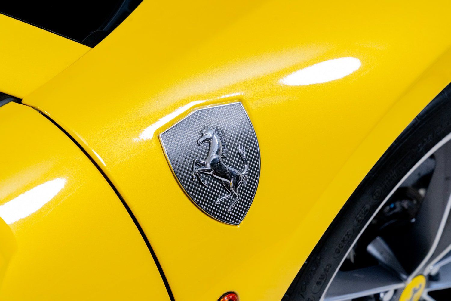 Used 2017 Ferrari 488 Spider RWD image 44