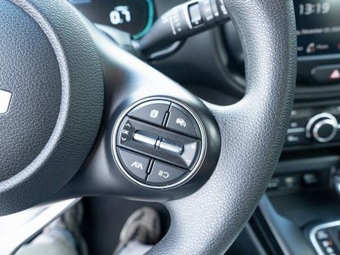 Used 2024 Kia Soul LX w/ Option Group 015 image 22