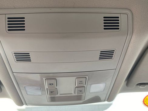 Used 2019 Volkswagen Jetta S w/ Driver Assistance Package image 20