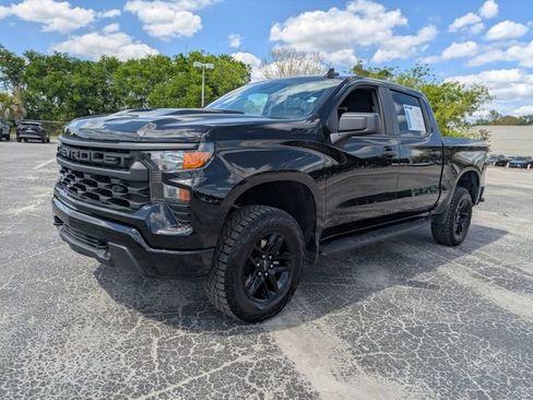 Used 2025 Chevrolet Silverado 1500 Custom Trail Boss w/ Dark Appearance Package image 10