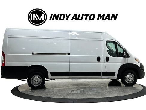 Used 2023 RAM ProMaster 3500 w/ Driver Convenience Group FWD image 3