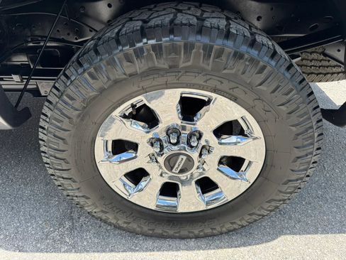 Used 2011 Ford F250 Lariat w/ Lariat Ultimate Pkg AWD/4WD image 43