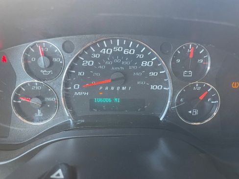 Used 2015 Chevrolet Express 2500 Work Van image 14