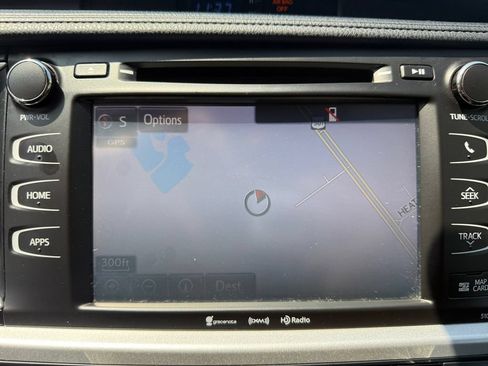 Used 2018 Toyota Highlander SE AWD/4WD image 12