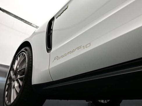 Certified 2020 Porsche Panamera 4 AWD/4WD image 19