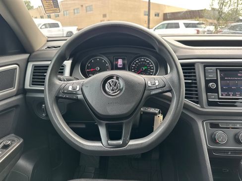 Used 2018 Volkswagen Atlas S FWD image 17