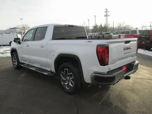 Used 2023 GMC Sierra 1500 SLT w/ SLT Premium Package image 10