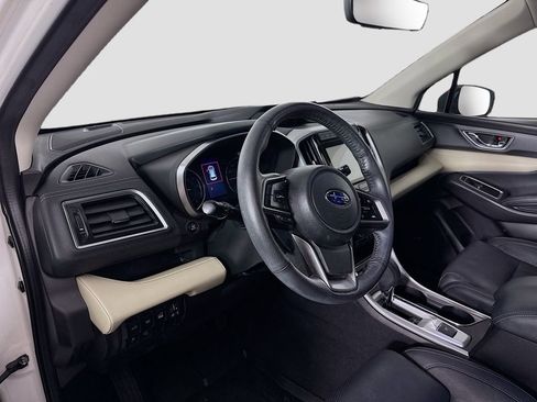 Used 2020 Subaru Ascent Limited w/ Technology Package AWD/4WD image 9