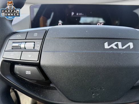 Certified 2025 Kia K4 FWD image 25