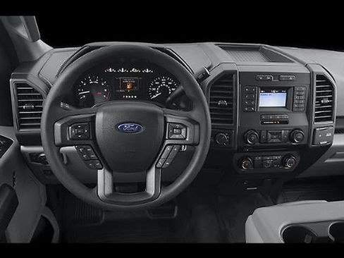 Used 2019 Ford F150 Lariat AWD/4WD image 7