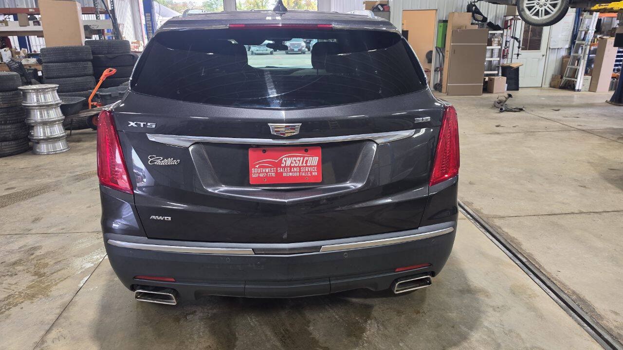 Used 2018 Cadillac XT5 AWD image 5