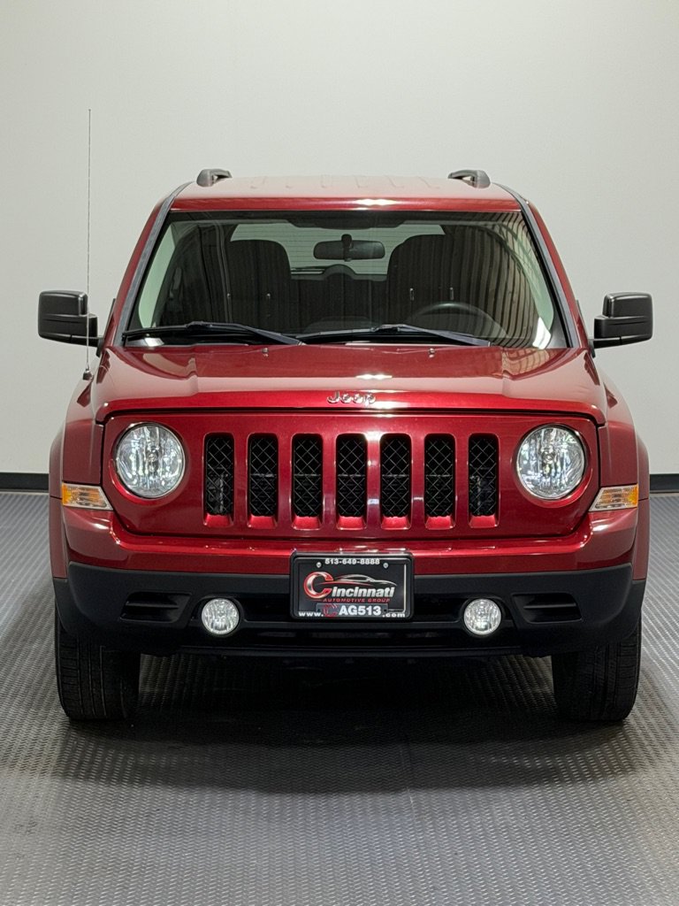 Used 2015 Jeep Patriot Sport w/ Power Value Group AWD/4WD image 3