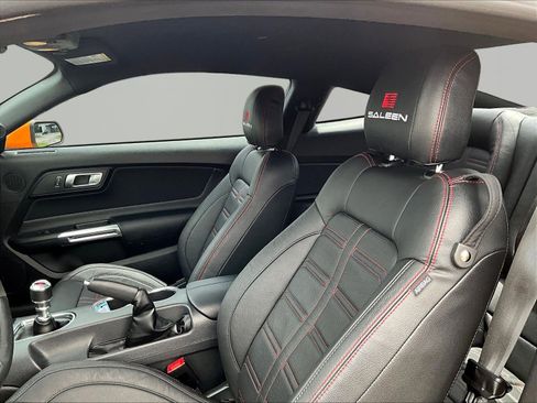 Used 2022 Ford Mustang GT w/ Equipment Group 301A RWD image 20