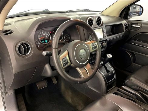 Used 2013 Jeep Compass Limited w/ Sun/Sound Group FWD image 15