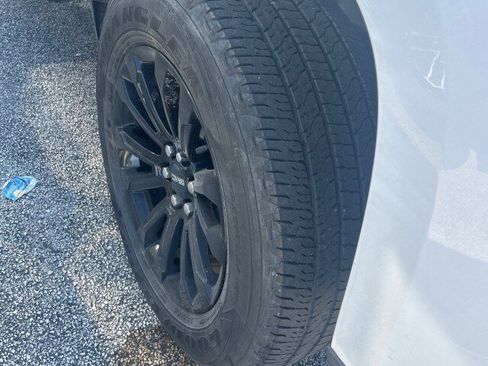 Used 2021 GMC Canyon Elevation w/ Trailering Package image 7