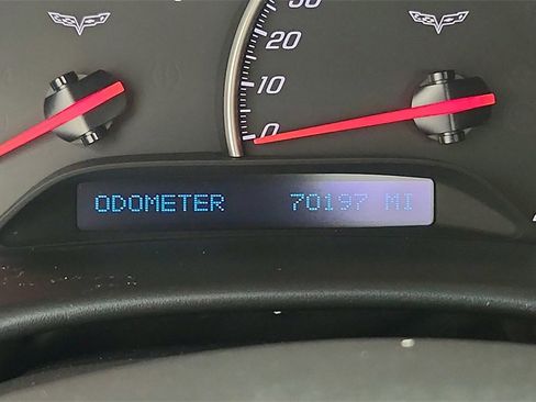 Used 2007 Chevrolet Corvette Convertible w/ Preferred Equipment Group image 16