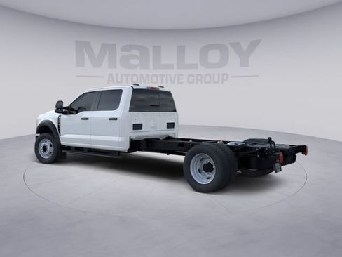 New 2026 Ford F550 4x4 Crew Cab image 4