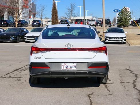 New 2025 Hyundai Sonata SE image 4