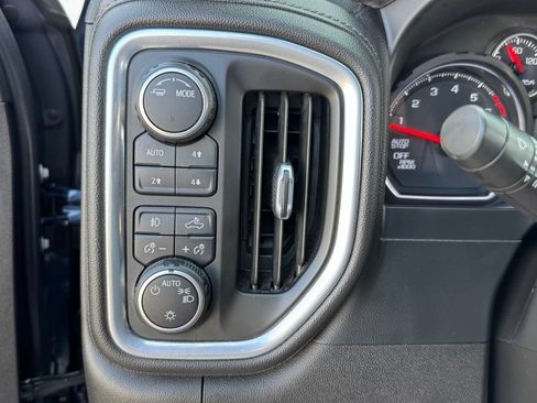 Used 2021 Chevrolet Silverado 1500 RST AWD/4WD image 35