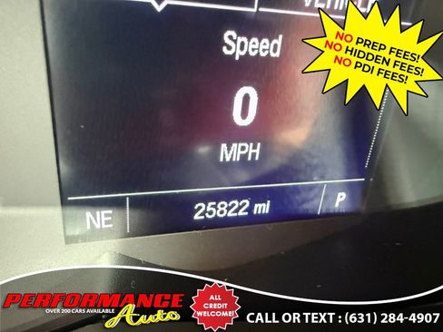 Used 2021 Chevrolet Trax LT w/ Driver Confidence Package AWD/4WD image 10