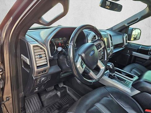 Used 2018 Ford F150 Platinum w/ Equipment Group 701A Luxury AWD/4WD image 9