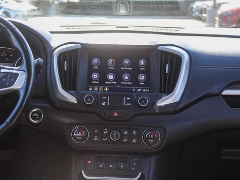 Used 2020 GMC Terrain SLT w/ Preferred Package image 18