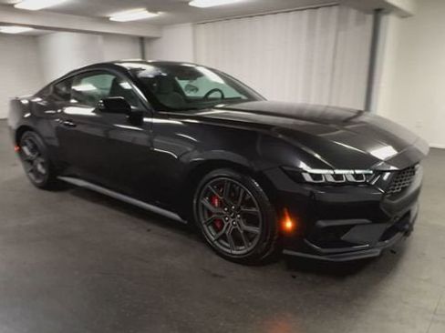 Used 2024 Ford Mustang Coupe w/ 2.3L High Performance Package image 2